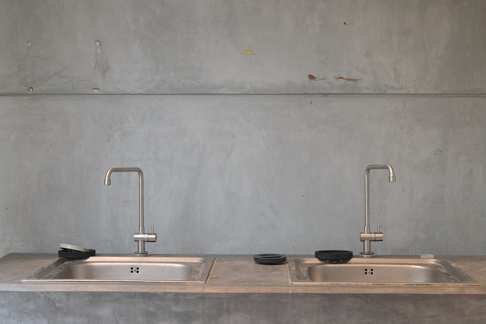 How To Choose The Right Taps & Sink To Complement Your Kitchen