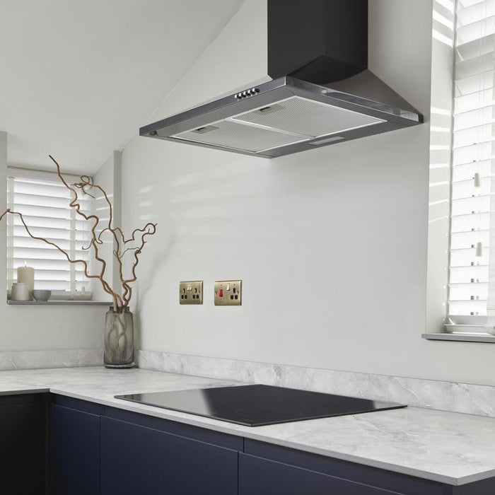 LAM2411 Lamona Black Chimney Extractor 60cm