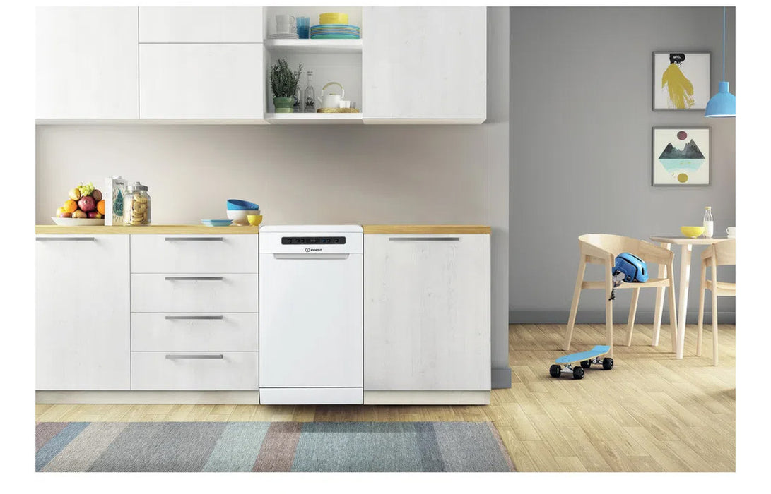 Indesit DSFO 3T224 Z UK N F/S Slimline 10 Place Dishwasher White